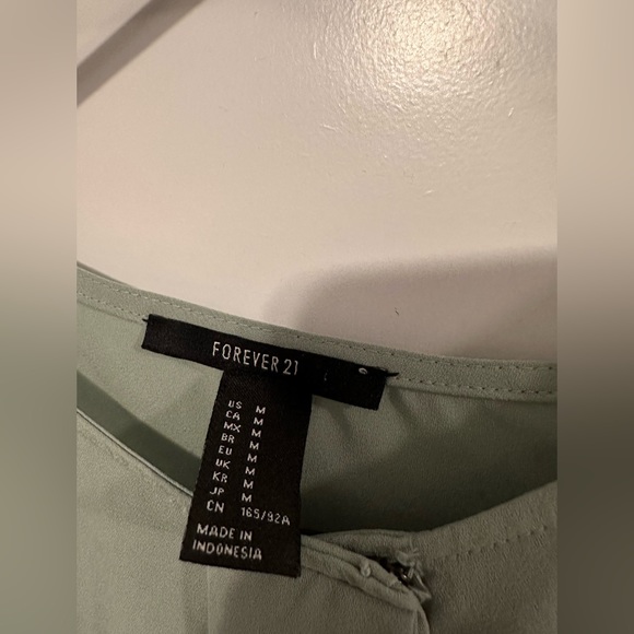 FOREVER 21 | Sea green formal top with tie up bow - Picture 2 of 3